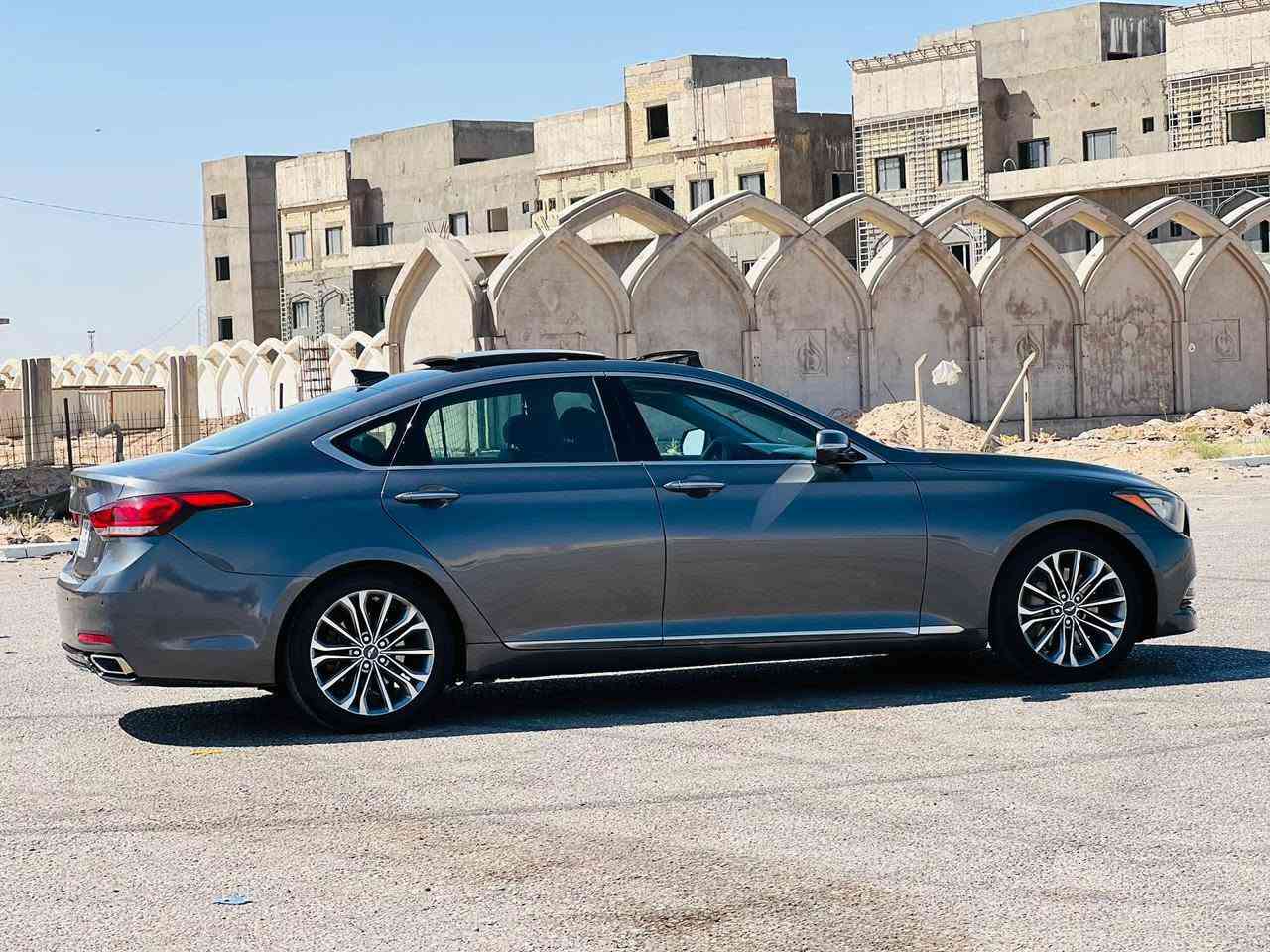 جنسز G80موديل 2017 وارد امريكي السعر 128 وبيها مجال الاستفسار***********رقم الدولي بسمي سنويه لل 29 فول مواصفات 1/1 بانوراما كشنات تدفئه وتبريد بردات رادارات حساسات خلفيه واماميه 5 ويل كب كروم محرك وكير كفاله حجم 3800. V6 تبريد ثلج حداديه جديده جاهزه اي نقص ما بيها وارد امريكي صور الحادث مرفقه بل منشور ايرباكات سليمه أربع قطع صبغ مكفوله من الضرر الداخلي مكاني كربلاء
