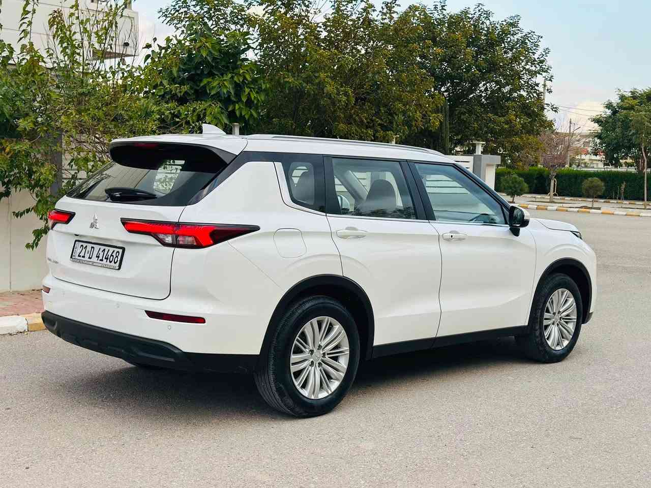 السلام عليكم ورحمة الله،،
للبيع او مراوس برقم شمالي فقط...
اوتلاندر موديل (2024)خليجي صفر شركة
ماشية 15فقط بعدهة بوضع الزيرو
مكفولة كفالة عامة....
مواصفات 
بصمة تشغيل 
ابواب بصمة
شاشة وتحكمات  
كامرة دوارة
رادات امامية وجانبية 
حساسات امامية وخلفية 
وباقي المواصفات عدّا البانوراما 
الشراي يتصل ويدلل
مكاني ديالى خانقين 
السعر225
*********** خناقين, ديالى
