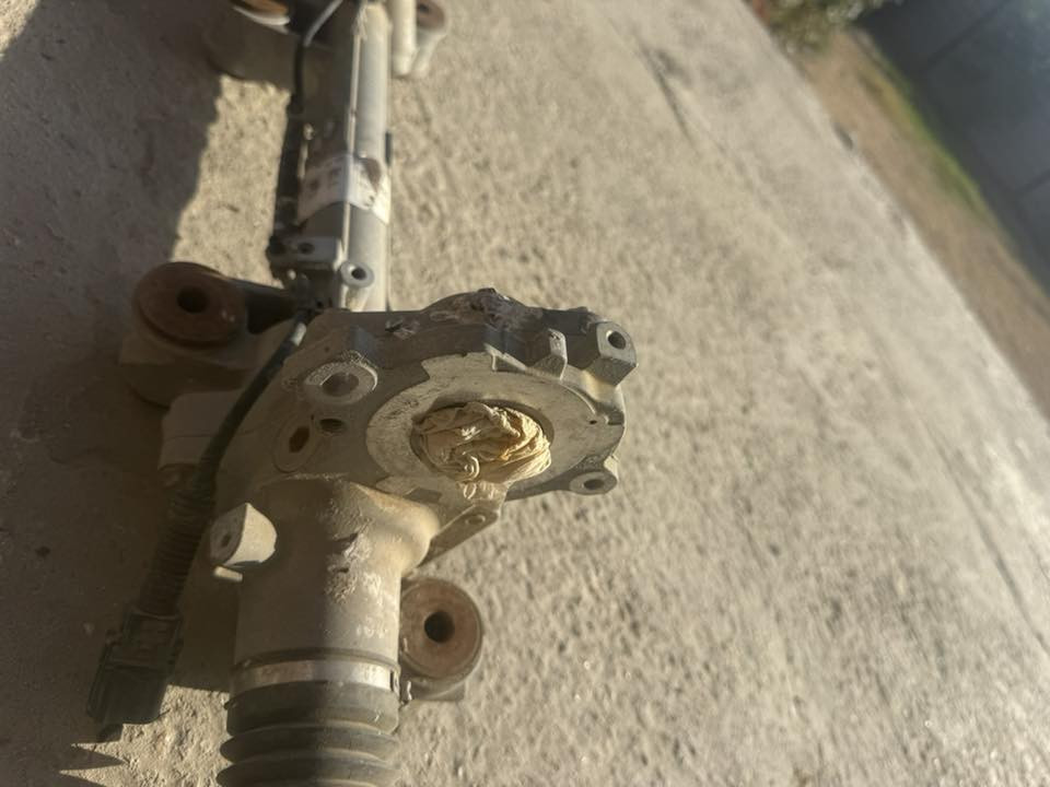 من رخصة الادمن غراض كامري ٢٠ وفوگ للبيع تفصيخ مكان بغداد اليوسفية ***********
