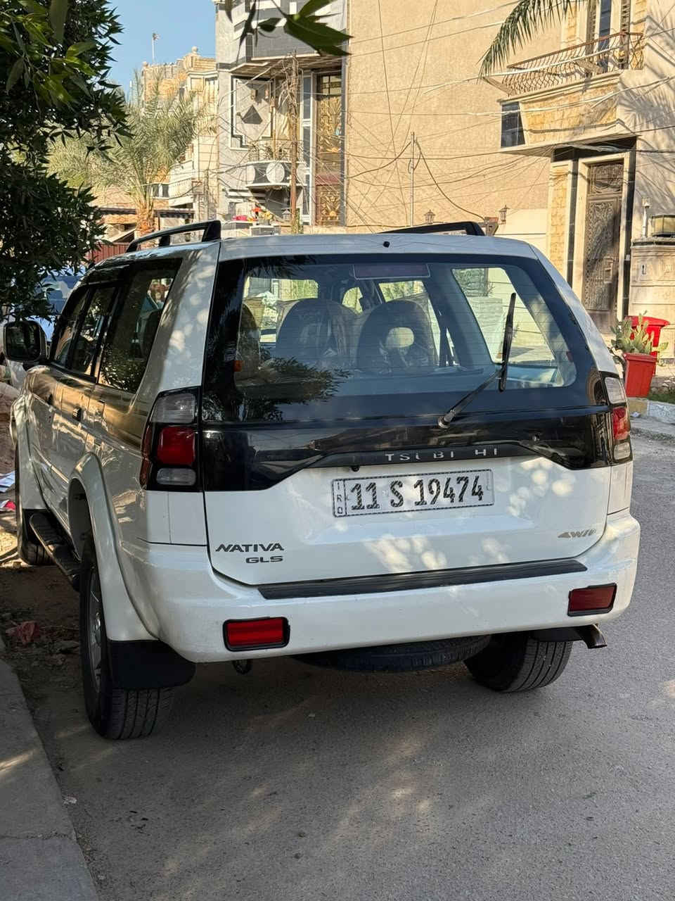 نتيفيا 2006
رقم بغداد باسمي هزه جديده رقم جديد 

سياره جاهزه جديده 
مري كهرباء 
شاشه 
كاميره 
مكينه 3000
فور ويل 
سياره جديده كلش تايرات صدر جديد

بيها جاملغ وبنيد فقط 

سعر 98 ورقه 

شراي اتصل وتدلل ممتواجد ع فيس 

***********
