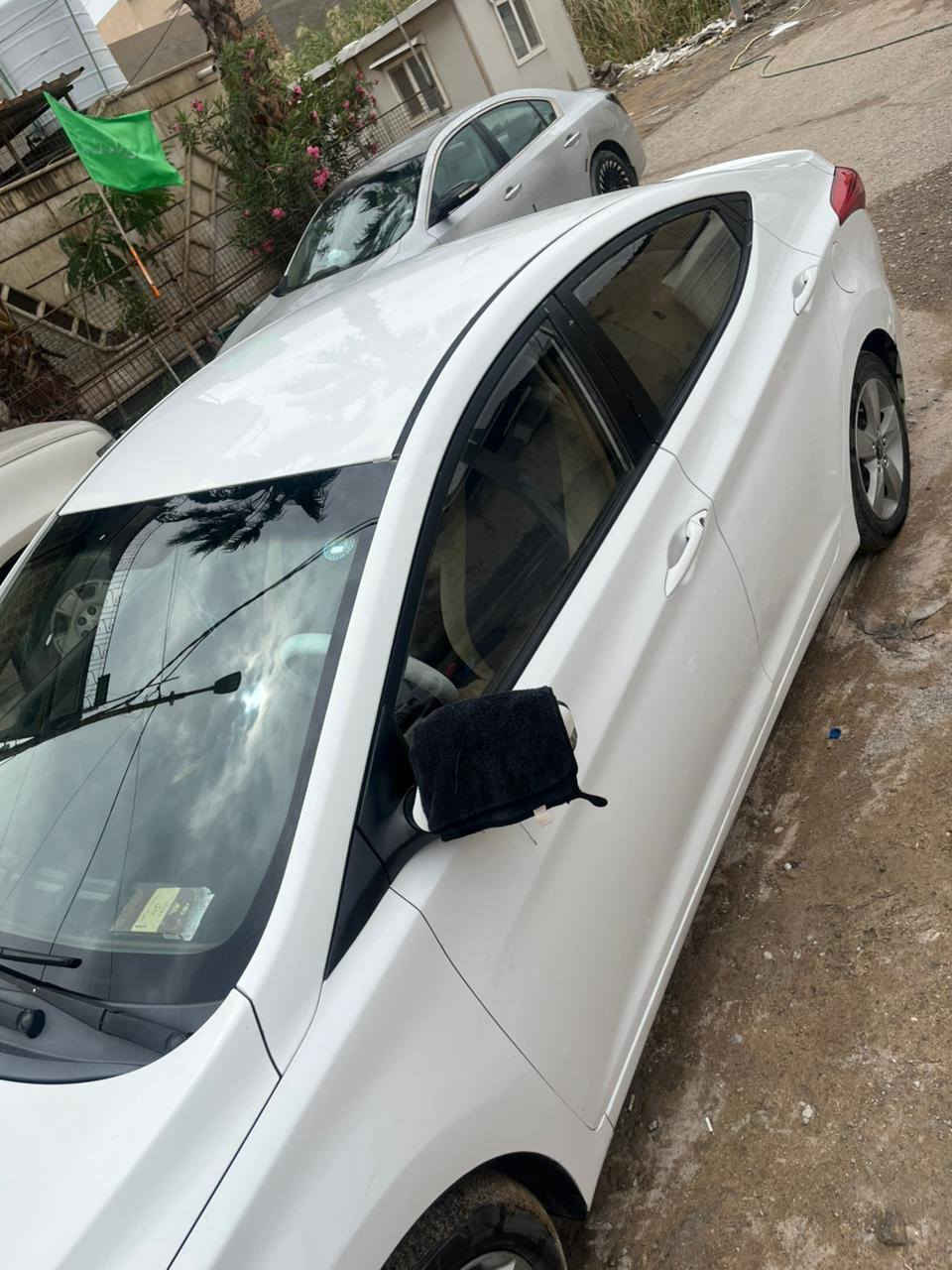 السلام عليكم اخوان
النترا 2013 خليجي
( بيها تعديل بالدوسات حار ، ورشات صبغ )
سيارة نص فول
تحكمات وشاشه وكامره دواره سياره حلوة ونضيفه مكينه 1600 دوش كير مكينه وتبريد كفاله 
رقم اربيل سنوية 2029 راعيها باربيل تريد تحويل تريد وكاله
 
السعر 96 وبيه مجال للشراي
(مكاني البصره كوت الحجاج) 
رقم الهاتف ***********
