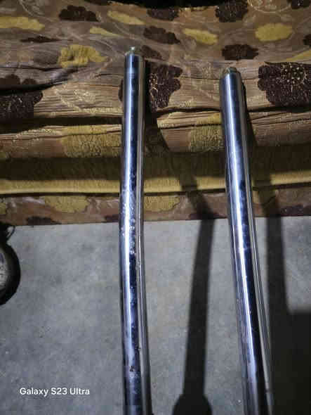 ويل للبيع وكشن ودبلات امامي ٥ كير سونك بيهم عواج بسيط كلش يتعدل يم ابو تورنه  سعر زوج دبلات ١٠ الف ويل ٢٠ الف كامل تاير و جوب ودشلي وكشن نامي ١٥ الف  سيبايه ٨ الف كل اسعار بيهم مجال بسيط. رقمي ***********. مكاني خانقين محطه
