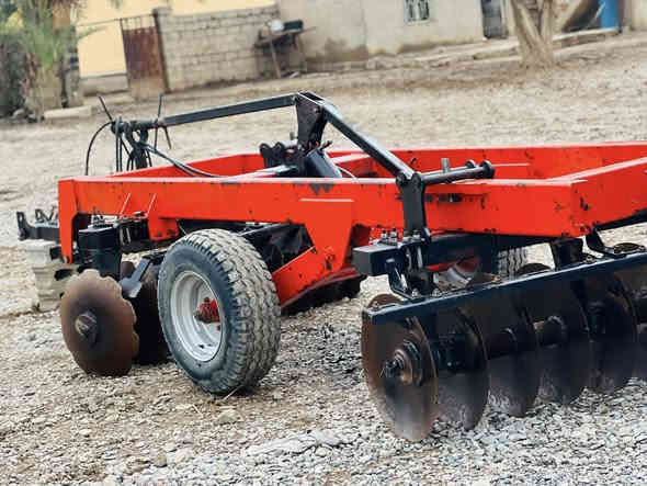 السلام عليكم مكلف بالنشر ناردي للبيع نوعيه استبرق التركي باب الاول حجم 18جديد السعر 38 ورقه وبي مجال الاستفسار عل الرقم ***********
