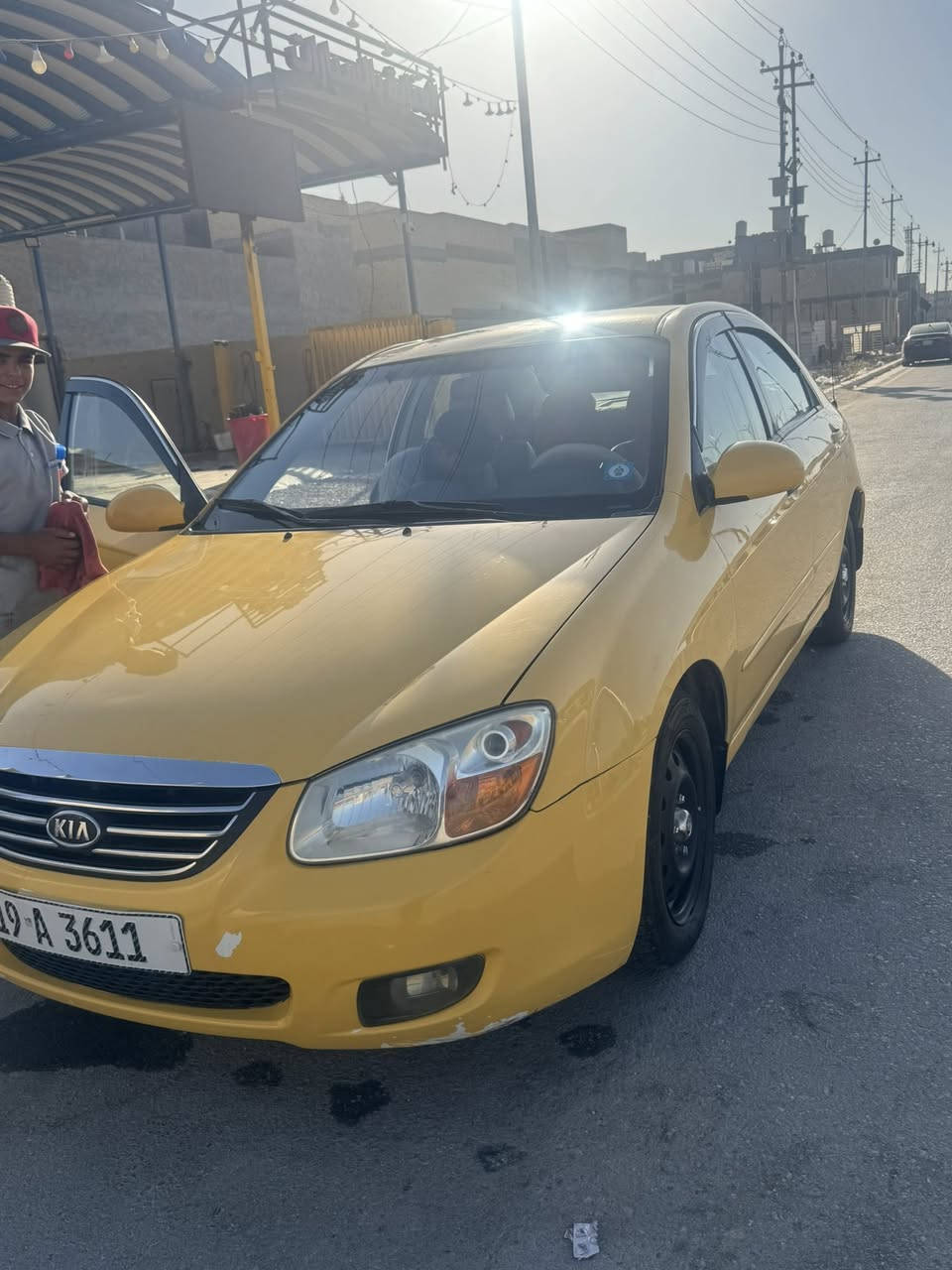 للبيع: كيا سبكترا ٢٠٠٩ 🚗
السيارة نظيفة، جاهزة وجوا الإيد، والتفاصيل بكل وضوح وصراحة:
 الموديل: ٢٠٠٩
 الرقم والسنوية: رقم كربلاء، السنوية باسمي والتحويل مباشر وبدون أي تعقيد.
 التبريد: ثلج وجاهز للصيف ❄️.
 المحرك: بحالة جيدة جداً، بيه تنقيص قليل ونادر جداً بين تبديلة وتبديلة (شي طبيعي وميأثر على الممشى).
 البدي: جاملغ أمامي بيه تصليح.
💰 السعر المطلوب: ٧٧ ورقة (الرقم 
***********
