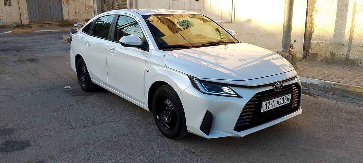 السلام عليكم للبيع
تيوتا يارس موديل 2023
 خليجي. معوقين وكاله عامه بسمي 
محرك 1600. ماشيه 74 الف 
ضرر تصليح جاملغات لخلفيه ولجنطه 
بدون تبديل ولباقي كفاله السعر 138 
خاص موجود 
اتصال ***********
         ***********
