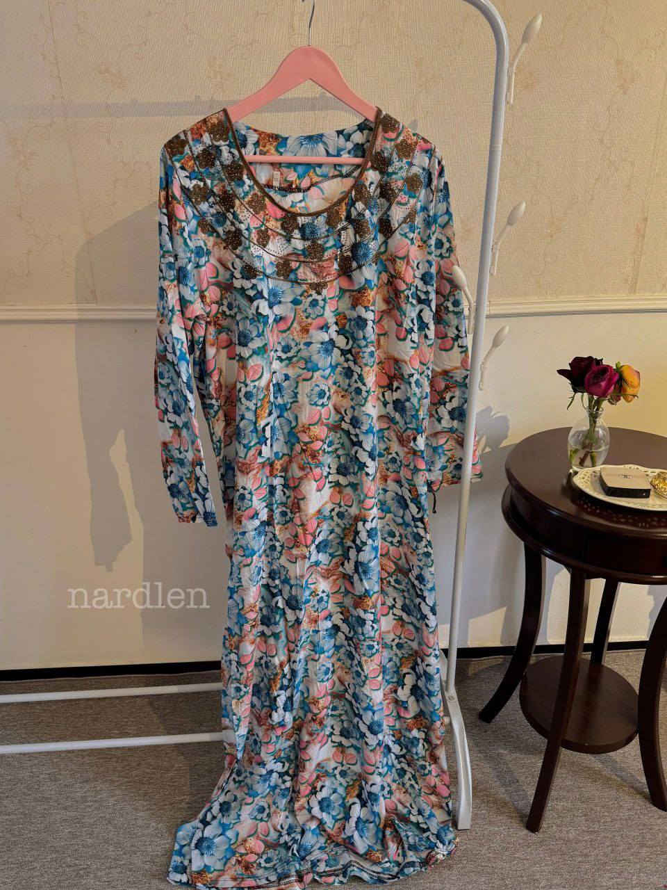 المخور ووووصل ❤️‍🔥❤️‍🔥❤️‍🔥
القطع تخبل بنات
الخامه حرير تموت 
الطول يجي كامل 
القياسات 
L
Xl
XXl
(راهيه )
يجي مخيط فقط المخور بدون شال بنات 

De


**إذا كنت صاحب هذا الإعلان وتريد حذفه لأي سبب، رجاءا أرسل رسالة إلى الدعم الفني**