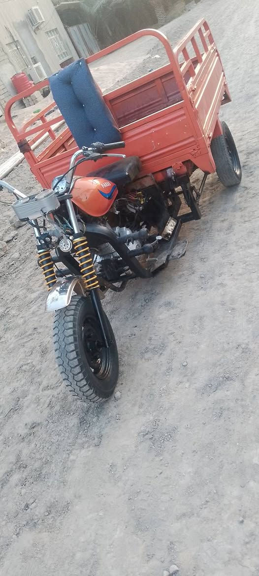 السلام عليكم ستوته موديل 2010 سنويه صاقطه  2017 رقم الماني للبيع او امراوس ابستوته نضيفه ادوات سعر 800 قفل رقم ***********واتساب فقط مكاني المدينه
