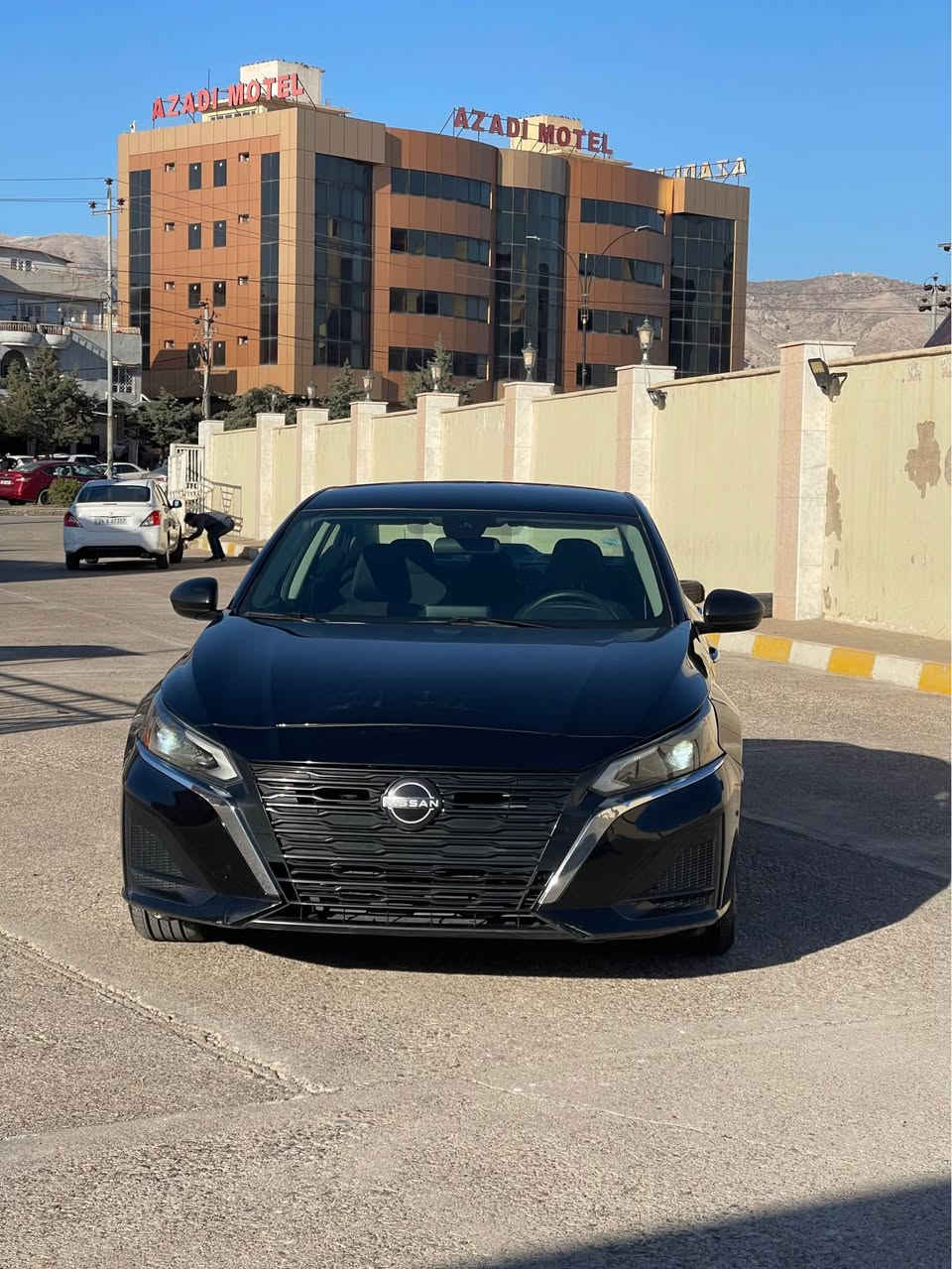 سلام عليكم ورحمة الله وبركاته 
NISSAN ALTIMA 2024 SV
لون اسود 
بابين صبغ 
بدون ايرباك 
بدون دواخل و شاصي 
بجم و خلفي كبس 
محرك 2.5L(4V)
موصفات SV
بصمة 
ابواب بصمة 
شاشة كبير 
تحكم ستيرن 
كوشن هيتر 
كوشن كهربائي 
تبريد مركزي 
صندوق كهربائي 
تشغيل من بعيد 
لايتات LED بلادي 
رادار جانبي 
رادار خلفي 
رادار امامي 
سعر 152$ و بيها مجال 
***********
واتساب موجود أربيل, العراق
