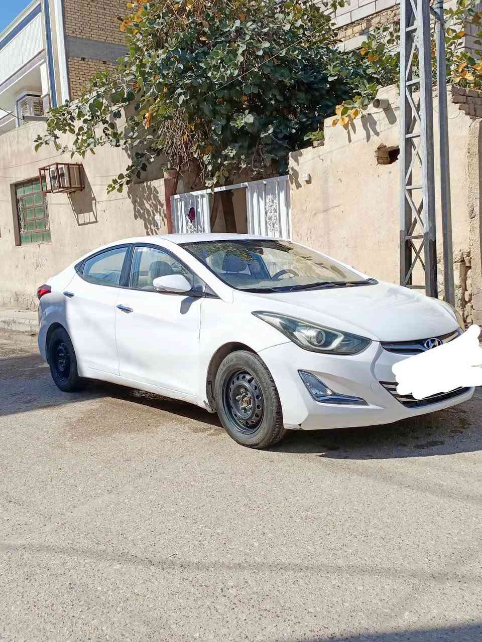 السلام عليكم 
النترا ١٦خليحي مكينه 1600 بيه ظربه مقدمه البنيد ومبدل البنيد وطاير شويه على القماره بيه تحكيل  والباقي كله مكفول بلاد مكينه وكير وحدادية وتخم تاير بس تبربد يرادله راديتر جدد 
السعر 105 بيه مجال او مراوس بااقل منه خصوصي


**إذا كنت صاحب هذا الإعلان وتريد حذفه لأي سبب، رجاءا أرسل رسالة إلى الدعم الفني**