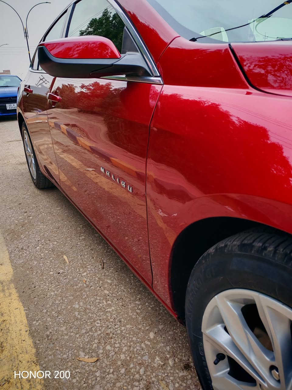 ماليبوLT للبيع وارد أمريكي موديل 2024 حادث خفيف بيها فقط ربع الجاملغ الأمامي الأيسر صبغ والدعاميه الأماميه بيها ايرباك ستيرن والبرده السياره كلش نظيفه رقم معوقين بغداد وكاله من المعوق. المعوق ولد شاب سياره كلش نظيفه ماشيه 8000 ميل حقيقي مواصفات السياره
1.لد نهاري
2.محرك 1.5 توربو
3.حساس خلفي
4.كامرا خلفيه
5.ويل كب مع تخم تاير الشركه
6.رادار أمامي تحديد مسار
7.تدفئه كشنات
8.كروس سرعه
9.سايد بريك بصمه
10.بصمة تشغيل وأبواب
11.كشن السائق كهرباء
12.تحكمات ستيرن جهتين
السياره كلش نظيفه موجوده بالنجف الأشرف
 سعرها 135بيها مجال
 يمكن الاتصال بي ***********
