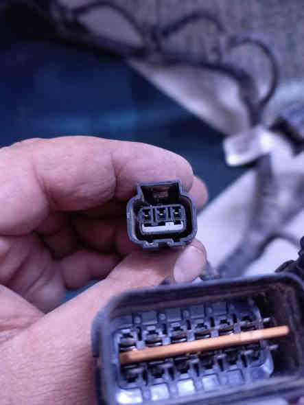 عندي ضفيره مل كير أوتو كامله مل بخاخات وجويتر  واوربم مكانهن ديوانيه اتصل على رقم أو خاص ***********
