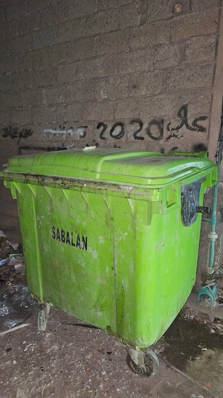 سلام عليكم
كاشير كامل ب 900 الف 
دكتان سحب حرارة طول 240 ب 250 الف 
حمايه كاكاو ب 225 الف 
جهاز كريب غاز ب 150 الف 
حاويه نفايات حجم كبير ب 125 الف
مكاني ديالى المقدادية 
*********** 
اتصل على رقم فقط 
وبيهن مجال
