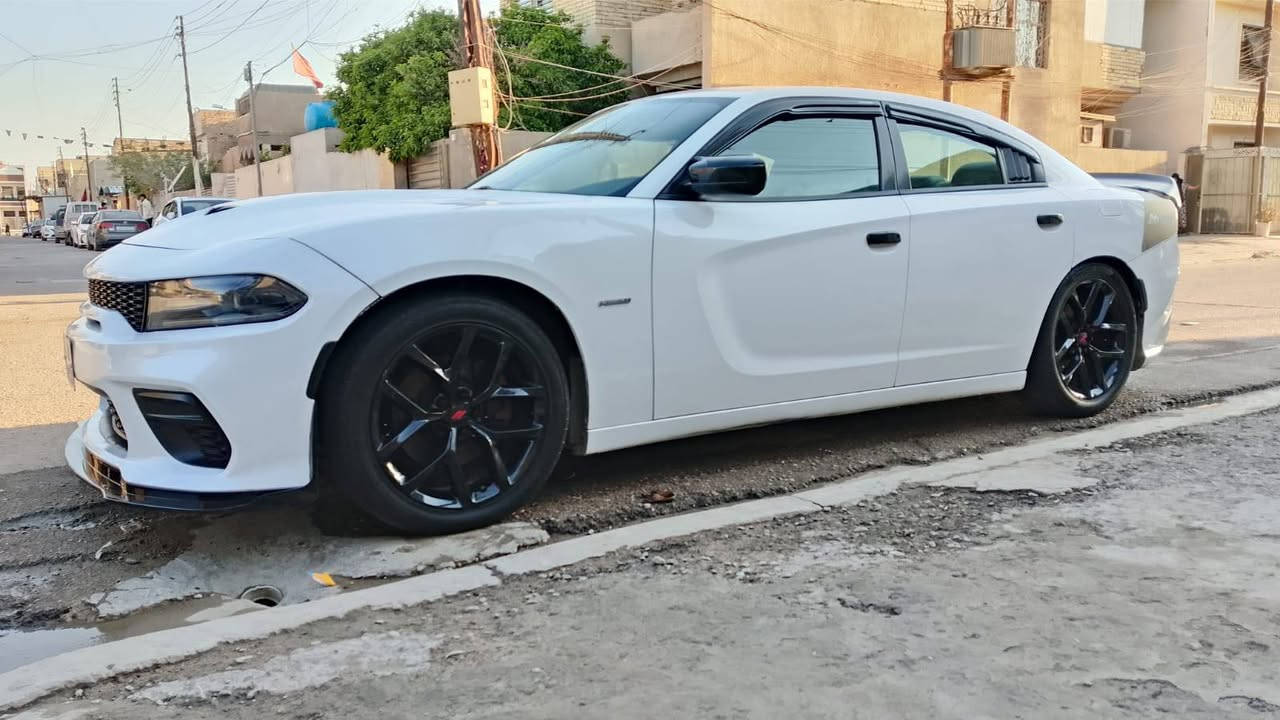 جارجر موديل 18 بدون إرباك محرك 5700ارتي
حادث خلفي 
جاملغ وشويه بل قبق جنطه 
كير محرك كفاله 
السعر 190
سياره برمجه 
كزوز طرب يخبل 
لاتصال ***********
