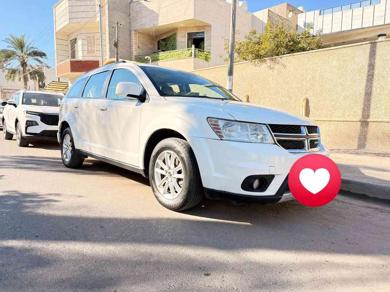 السلام عليكم
دوج جورني 2017 كلين بدون حادث وناشر صور امريكا السيارة جديدة 6 سلندر و 7 راكب 3 قطع تبريد بصمة وشاشة وجاهزة من فضل الله مابيها نقص رقم سليمانية تحويل وكالة بشرط مكاني بغداد الاعظمية السعر 148 وبي مجال بسيط للشراي اي استفسار ***********
