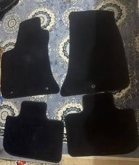 أرضيات اوباما  او جارجر أصليات مال ٢٣ نظافه ميه بلميه ب٥٠ الف بغداد ٠٧...