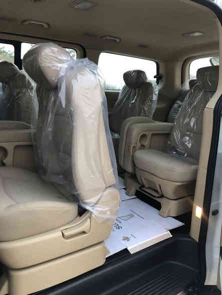 السلام عليكم ستاركس للبيع موديل 2020 مواصفات 2021 فول مواصفات سيارة جديد ماشى 89 جديد عنوان سيارة كلار  السعر 295 وبيها مجال رقم هاتف ☎️ *********** ☎️
