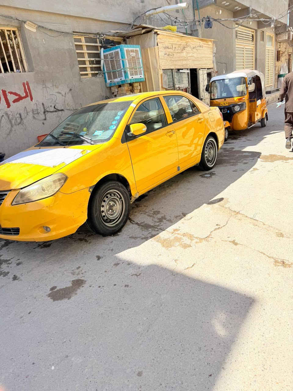 السلام عليكم
BYD 13      فول 1/1
كهربائيات صدر أمامي خلفي ما تصرف عليها ربع گبل للشارع بيه كفاله بيها طخه بسيطه بل باب خلف سايق ومامبينه تبريد عوزه غاز فقط ب اسمي مداور ثاني يوم 58 بيها مجال بسيط

 ***********
