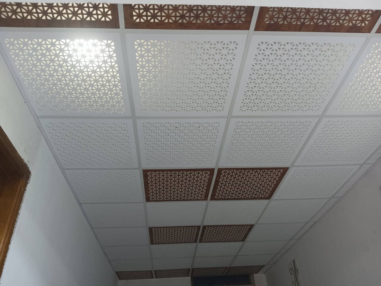 الهم صلي على محمد وآل محمد 🌺
دكورات سقوف ثانويه انوع ديكورات
رقم وستفسار وبل خدمه
(***********)
