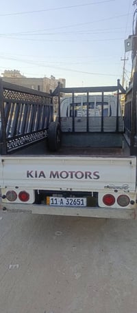 كيا حمل بنكو  موديل 2011  السياره جاهزه   تخم تاير جديد  هزه جديده رقم...