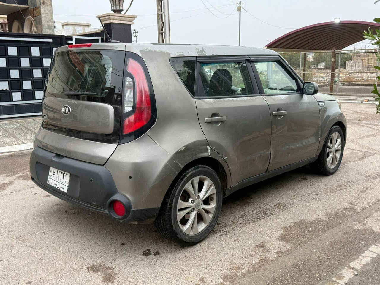 كيا صول ٢٠١٥ مكينه ٢٠٠٠ جي تي اي وارد امريكي حادث جاملغ خلفي بدون دواخل السياره بيها مكانات صبغ ابيع حزام اوبيها جراد خفيف جاهزه مكينه گير تبريد صدر تخم تاير السعر ٨٢ بيها مجال بسيط للاستفسار الاتصال *********** بغداد حي الرساله الثانيه
