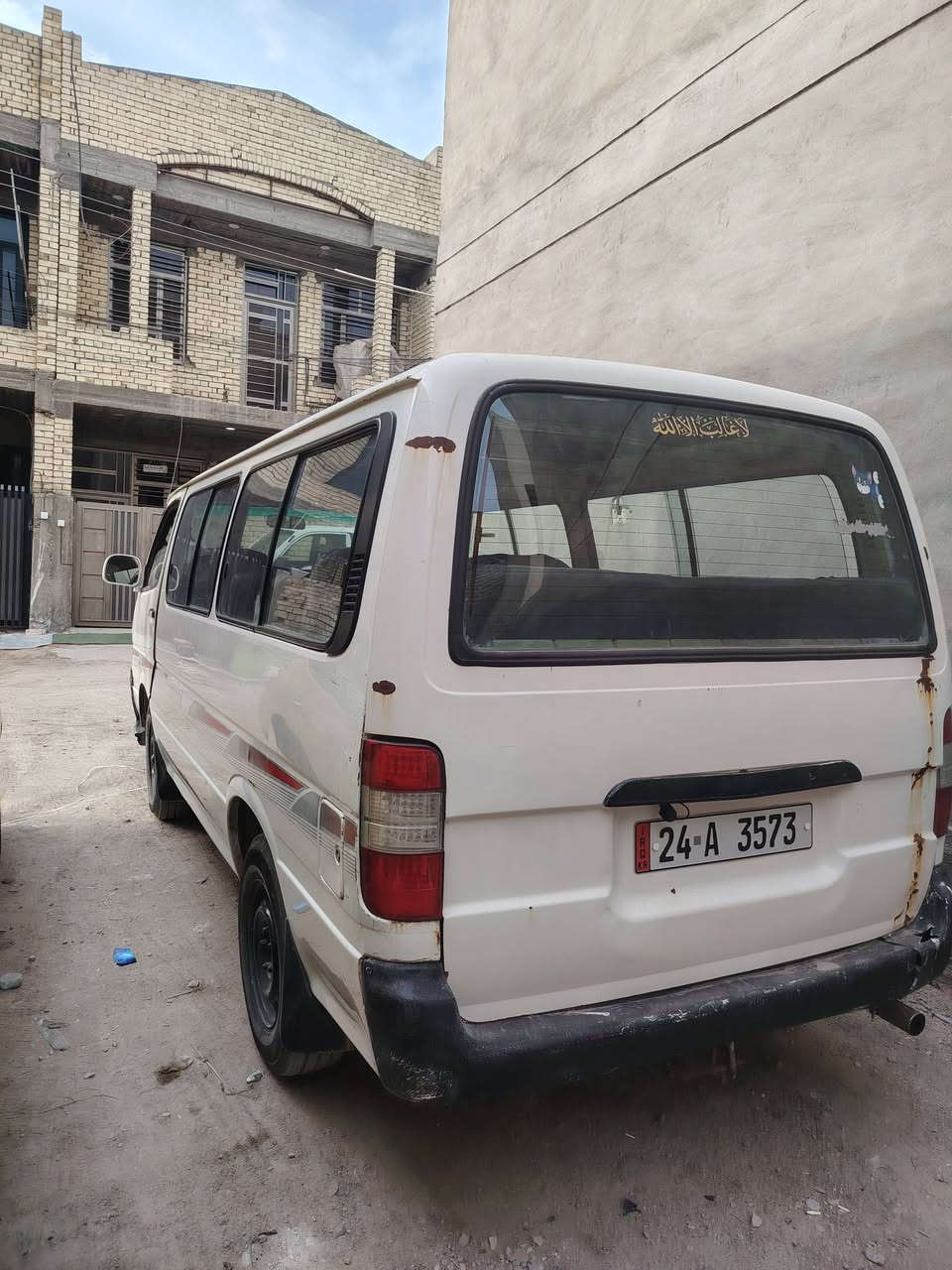 سلام عليكم هايسا 2006للبيع أو مراوس محرك مال بطه 6سلندر كير كفاله أكسل مال هايسا حديث شاده جديد تخم تاير جديد صدر أمامي خلفي جديد اليساره خير من الله كهربائيات كله شغاله رقم دهوك تحويل مباشر 
السعر 70وبيها مجال الرقم ***********
