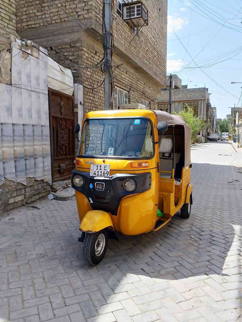 سلام عليكم تكتك للبيع موديل 18 رقم وسنويه تكتك جاهزة كبل الشارع الستفسار تصل ***********
