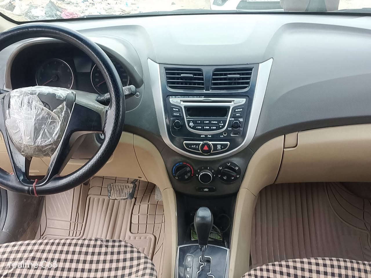 اكسنت خليجي مديل 12 سنويه 28 رقم مثنى مشروع وطني 75وبيه مجال مكان كوفه ***********
