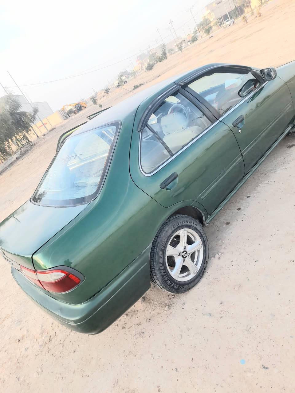 صني رقم بغداد بسمي هزه جديده بدون ظرر فقط صبغ احزام لجماليه موديل 2000 ،قم لهاتف *********** تكريت, صلاح الدين
