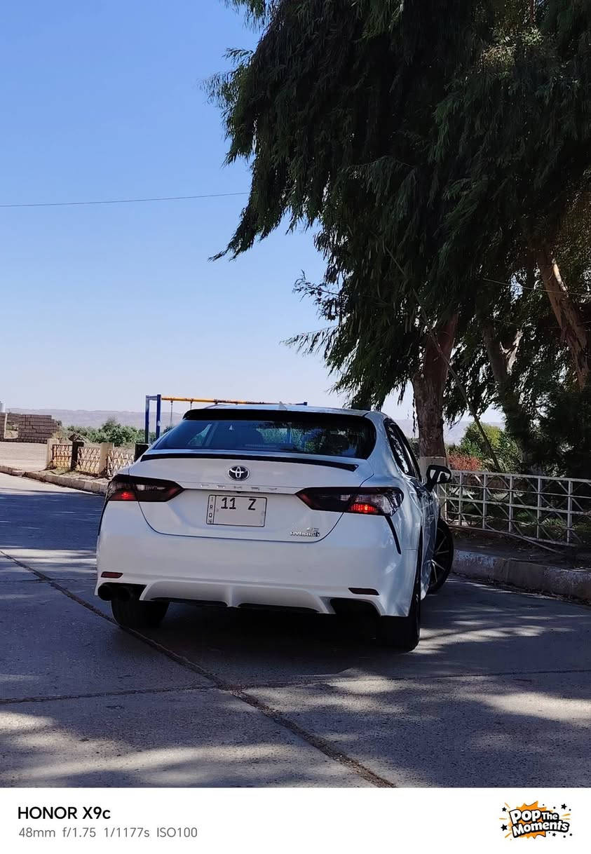 تويوتا كامري 2023 فئة SE نص فول
لون ابيض ثلجي
حادث ٣ قطع صبغ   
المحرك: 2.5 تنفس طبيعي
المحرك / الكير / الصدر / التبريد / 
تخم تاير كله جديد على وضع الشركة
المسافة:  ٦٥.٠٠٠ ميل
بصمة تشغيل / بصمة أبواب / بصمة صندوق
كشنات جلد وكهرباء
- 3 أنظمة قيادة (ECO / NORMAL / SPORT)
منافذ شحن أمامي وخلفي
تحكمات ستيرن كاملة
إشارات بالمرايا
رقم بغداد 11  دولي بأسمي
 تحويل مباشر
 ترهم مراوس حسب القناعة
السعر ١٧٠ وبيها مجال 
 للاستفسار أكثر اتصل *********** متواجد عالواتساب
