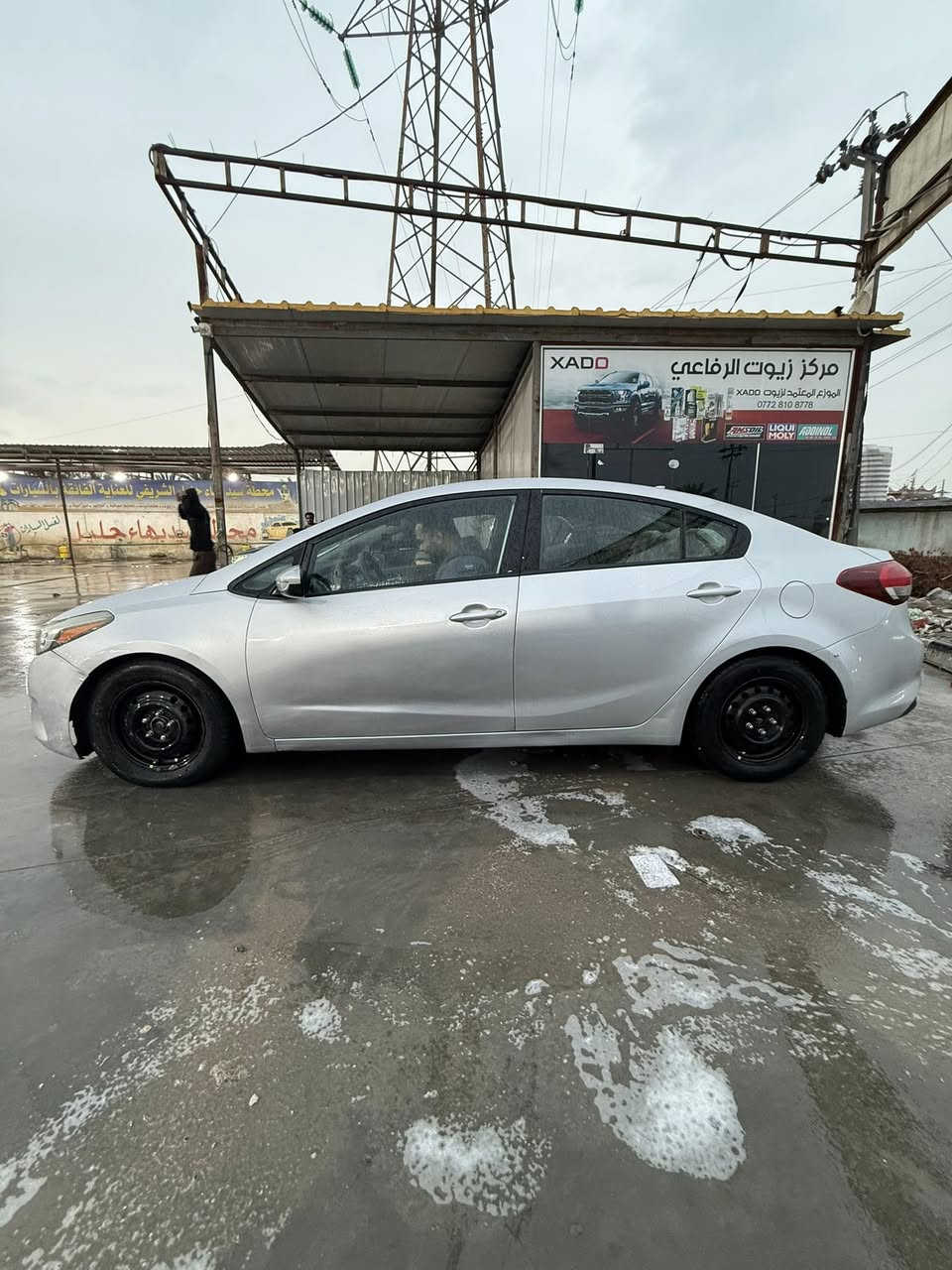 السلام عليكم فورتي 2017 للبيع ضررها جاملغ وبنيد وصبغ باب السايق رقم بغداد بسمي هزه جديه السياره جاهزه ربع متصرف عليها 
السعر 118 وبيه مجال للاستفسار *********** 
مكان السياره بابل المسيب
