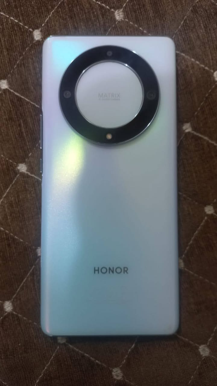 السلام عليكم
مبايل للبيع HONOR X9a 5G
نظيف بس بدون ملحقات كارتونته موجوده
سعره ١٧٥


**إذا كنت صاحب هذا الإعلان وتريد حذفه لأي سبب، رجاءا أرسل رسالة إلى الدعم الفني**