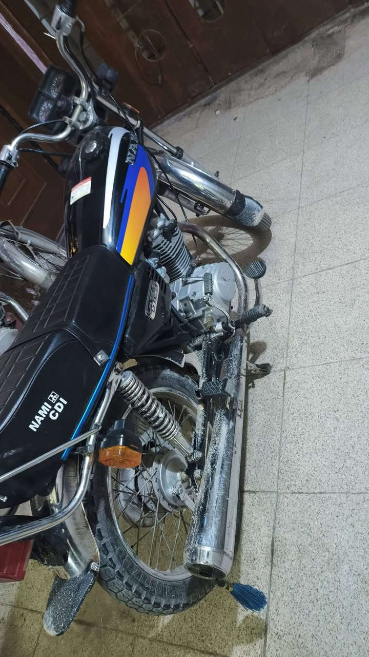 دراجه ايراني نامه بدون وراق عينه ولايت السعر800الف بيه مجال توصل ع وتساب ***********
