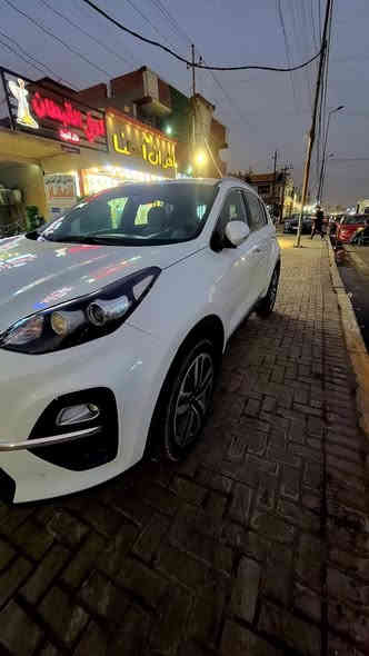 🔥  – كيا سبورتج خليجي 2020 للبيع 🔥
السلام عليكم ورحمة الله
 للبيع كيا سبورتج موديل 2020 خليجي بحالة ممتازة جداً، استخدام نظيف، مواصفات عملية ومطلوبة بالسوق.
صور البارد موضحها اخوان  بين الابواب شرط مواصل للتكمة وبيع شرط الفحص وشايف كل الخير الياخذها 
💰 السعر: 29.000.000 مليون دينارعراقي(بيه مجال بسيط جداً)
🚗 المواصفات:
موديل 2020 – خليجي
فئة بيسك 
محرك 2000 دووش اقتصادي وقوي
كشنات كهربائية مريحة الامامية
حساسات أمامية وخلفية لسهولة الاصطفاف
تخم تاير جديد
ويل كب أصلي
شاشة + كاميرا خلفية
مرايا جانبية شفط أوتوماتيكياً
بلوتوث
مانع انزلاق
3 وضعيات قيادة تناسب كل الطرق
للاستفسار الاتصال/ ***********
🚘 السيارة للجناي – نظيفة من كل النواحي
شرط البيع / فحص  
📍 العنوان: الدورة – شارع 60 – مجاور أفران أهلنا
