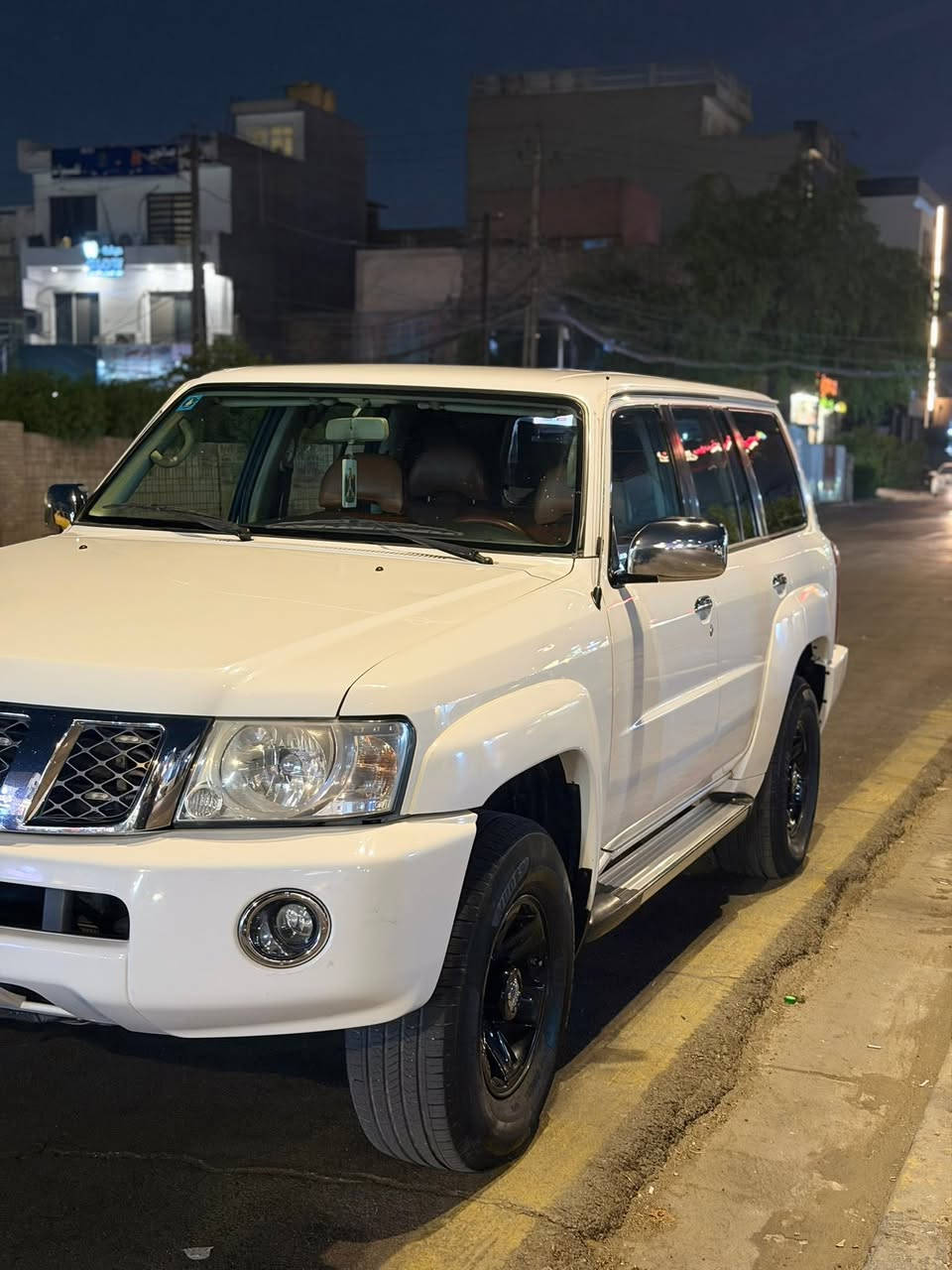 باترول سفاري موديل  ٢٠١٨ ارضيه جلد شاشه اصليه كير محرك مكفول   ماشيه ١٢٠ كم السيارة مكفوله من الضربه والصبغ   سيارة ما طالعه بر او صيد   
استخدام شخصي    تبريد ❄️ ثلج 
رقم بغداد بسمي ثاني يوم احولك   
السعر ٢٩٠$بي مجال


**إذا كنت صاحب هذا الإعلان وتريد حذفه لأي سبب، رجاءا أرسل رسالة إلى الدعم الفني**