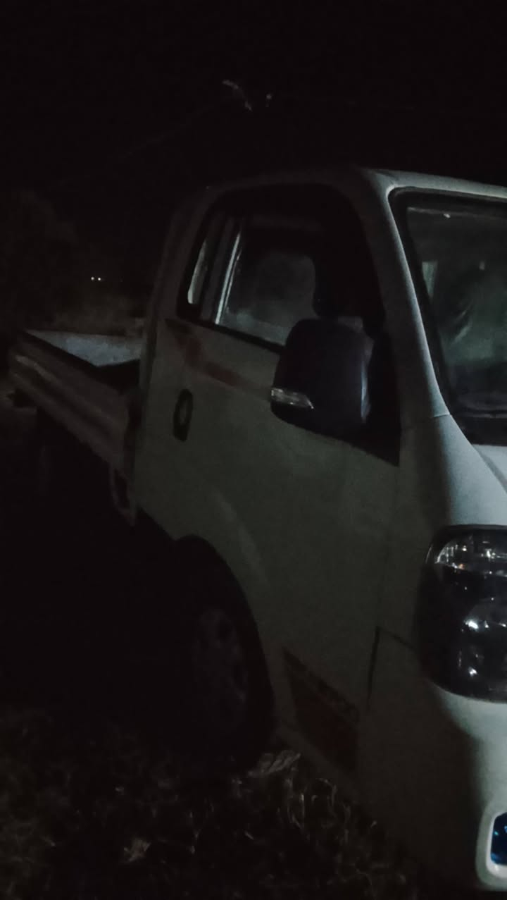 كريه حمل ٢٠١٨بيه باب صبق مكينه وكير وحداديه مكفول السعر ١٠٥وبيه مجال العنوان واسط الصويرة ***********
