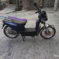 موطور هارلي للبيع بطاريات على فحص سعر 300 وبي مجال الاتصال 07500148650