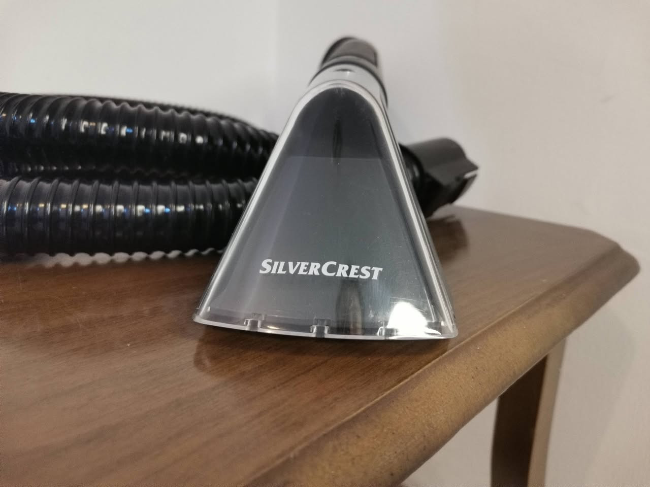 مكنسة غسل القنفات والسجاد ماركة سلفر كريست جديد غير مستخدم نقص بطارية وشاحنة فقط
.
.
.
السعر : 55 الف البطارية متوفرة بكثرة في الاسواق المحلية.


**إذا كنت صاحب هذا الإعلان وتريد حذفه لأي سبب، رجاءا أرسل رسالة إلى الدعم الفني**