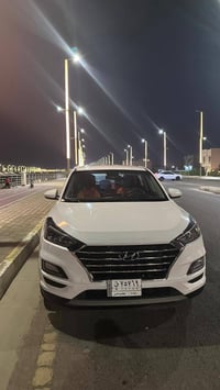 للبيع  توسان 2019 وارد امريكي رقم بغداد تحويل مباشر  ماشيه 106الف  مكي...
