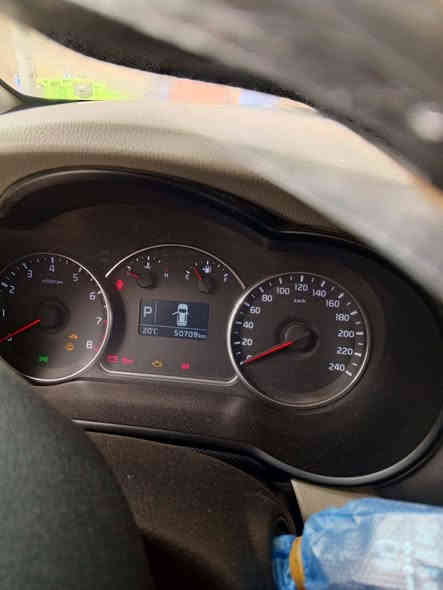 سلام عليكم كيا كارنز مديل 2014 خليجي مكفوله عامه ماشيه 50الف فقط سعر 165وبي مجال مكان ديوانيه غماس‏‪0780 270 1488‬‏
