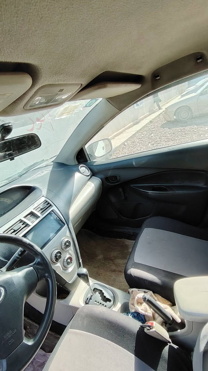 سلام عليكم للبيع تويوتا يارس مديل 2008 لون ابيض صبغ أحزام للجماليه بدون ضربه قويه خليجيه السياره كير اوتو محرك 1500 الكبير شرط كير ومحرك وصدر رقم بغداد مشروع وطني تحويل ثاني يوم مكاني سامراء السعر 68وبيهة مجال قليل هاتف ***********
