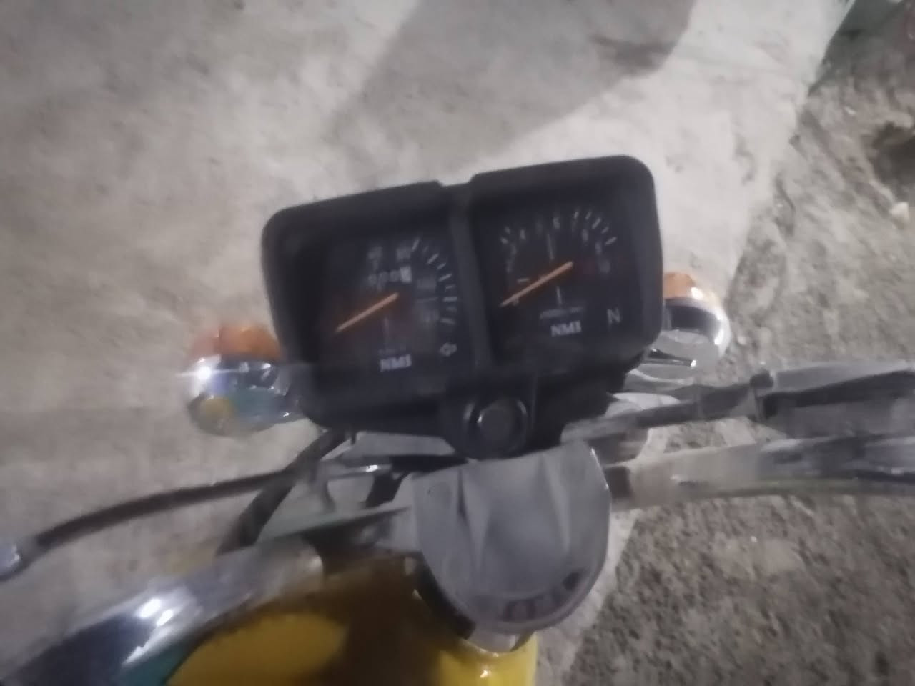 دراجه إيراني اصلي شرط مكتوب ع الشاصي شلامجه اصوليه أوراق دراجه نضيفه وجاهزه
مديل 21
السعر ٦٠٠ بيه مجال
نجف شارع المطار
*********** اتصال واتساب
