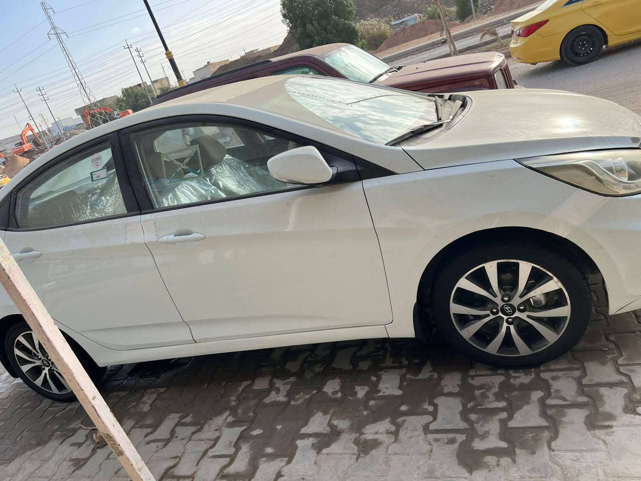 اكسنت موديل 16 خليجي مكفوله فول مواصفات مكينه 1600 مكان سياره ديوانيه / *********** / ***********
