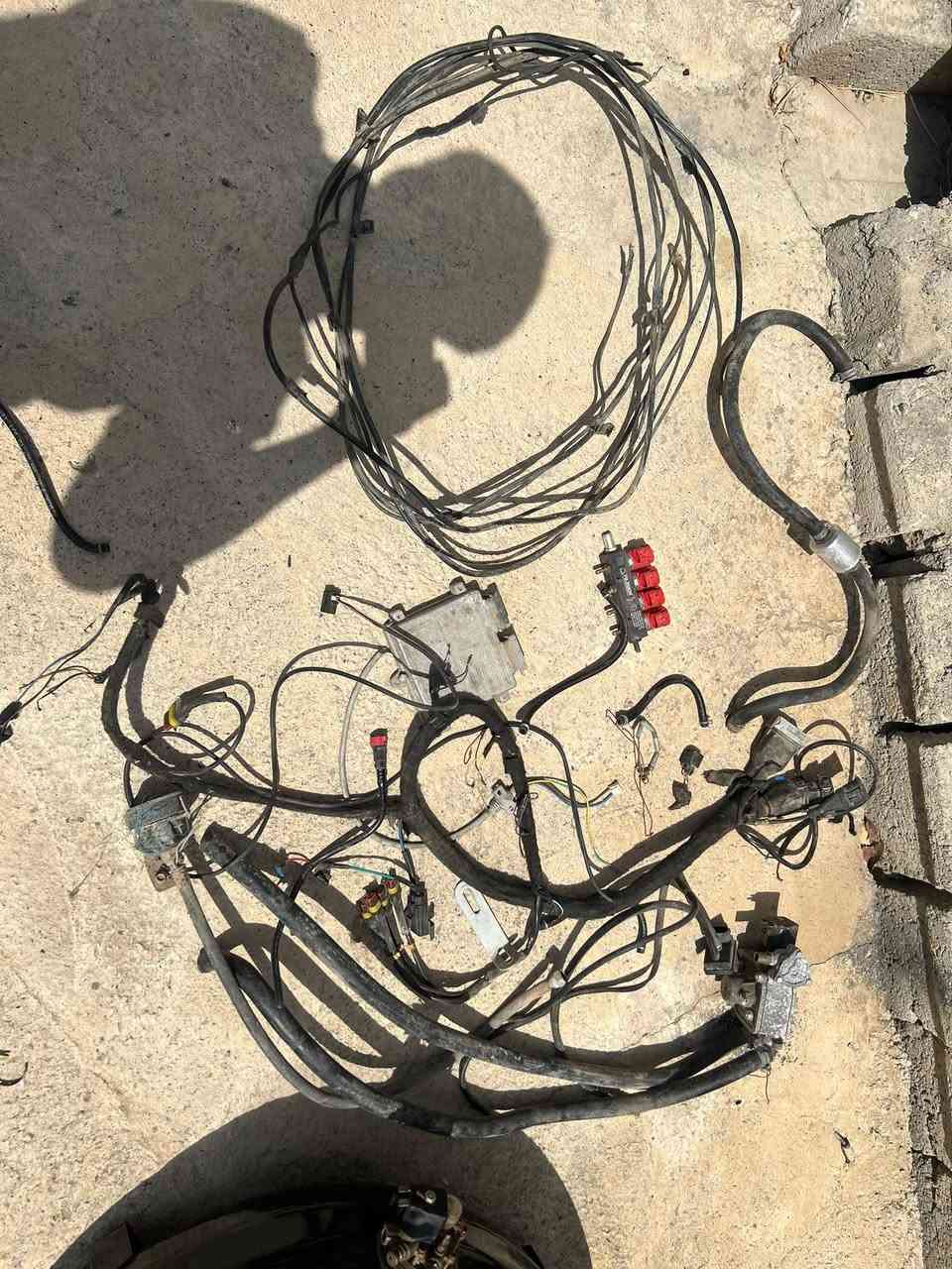 سڵاوی خوای گەورەتان لێ بێ ئەم خازەمان هەیە بە کامل ئەشیاوە بۆ سەیارەی ٤ بستۆن بە شەرت ئەیفرۆشم تەنکی ٨٠ لیترەو تورکیە مشتەری تەلەفونم بۆ کە بۆ نیسانو مەرزیەو سەیارە ٤ بستۆن ئەبێت ***********
