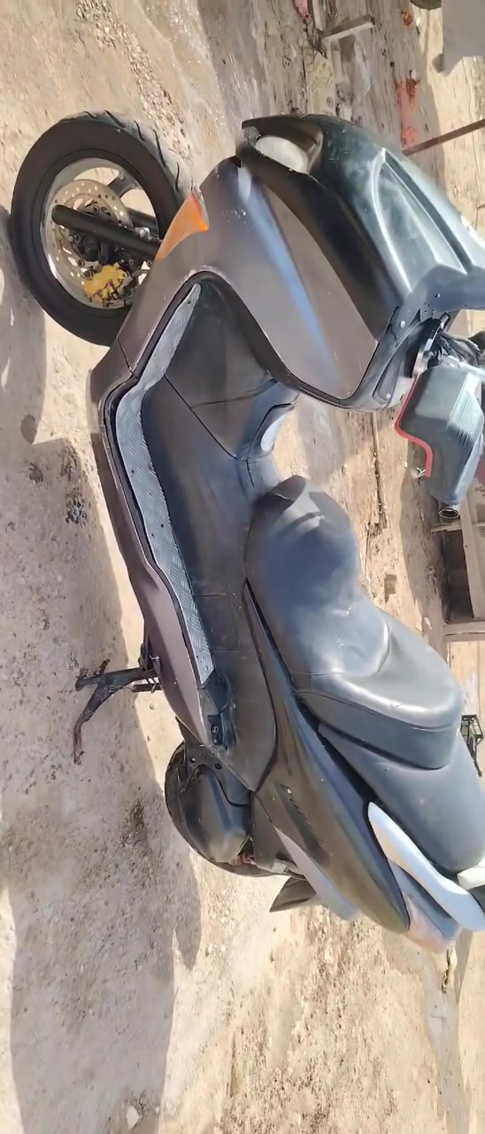للبيع صفر 9
هاي حلوه هاي ليره بثلث ملايين 😂
دراجه مابي اي نقص كهربائيات محرك بخان دخان تنقيص ماي تنقيص دهن كلهن كفاله 
#سعر 650.وبيه مجال 
مكان ديوانيه 
للستفسار ***********
