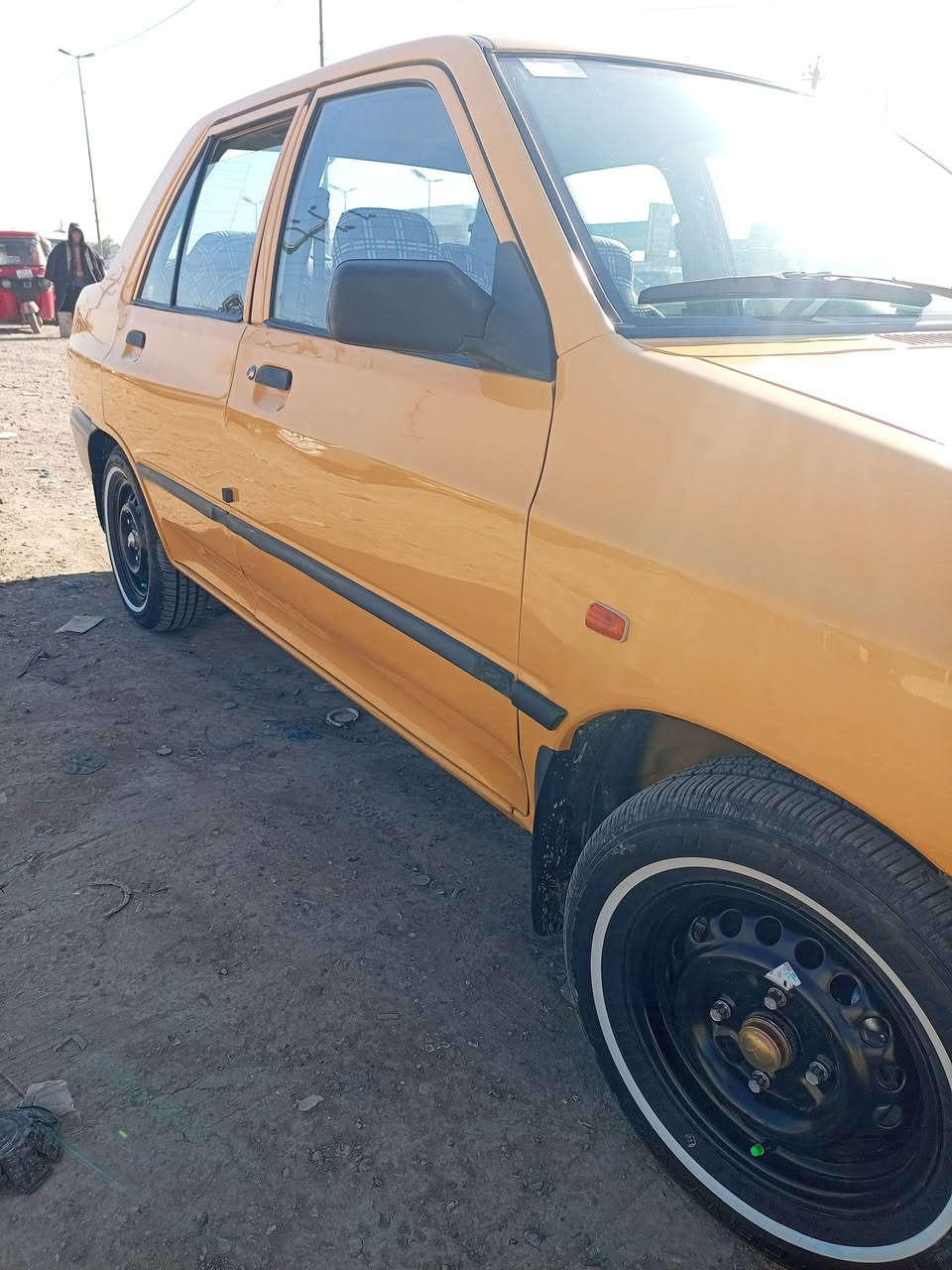 التفاصيل داخل الصور
