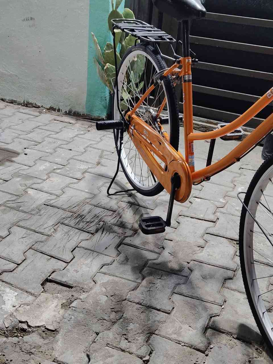 سلام عليكم باسكل للبيع مديل 22 نضافه فول غرضه كامله مكان نجف السعر 130 بي مجال رقم ***********
