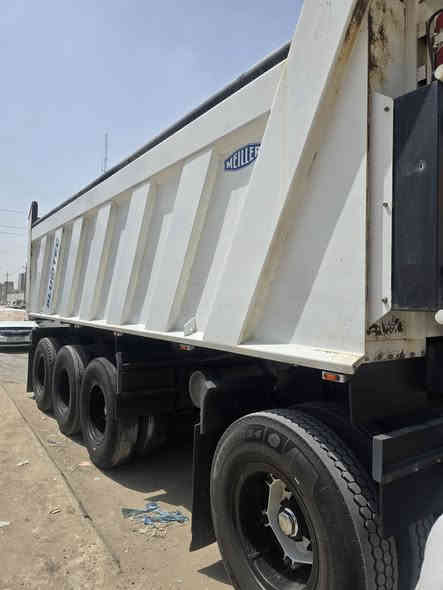 قاطره ومقطوره موديل 2004 مرسمه ثلاث لوحات جاهزه للعمل اي نقص مابيه للاستفسار ***********
