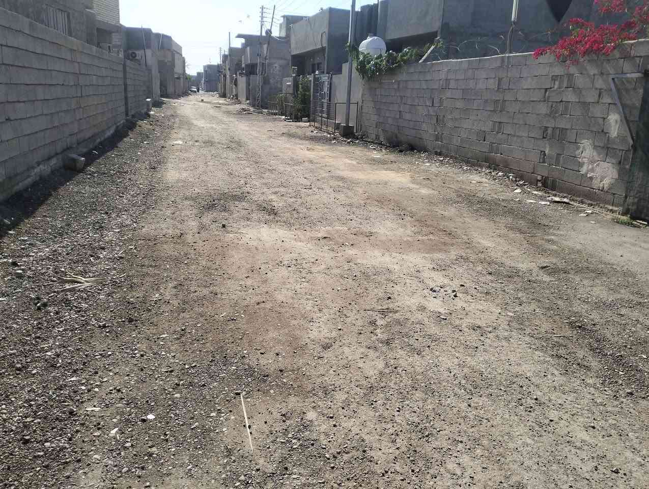 السلام عليكم بيت 200متر طابو زراعي سند 25 بغداد بوب الشام بستان بشار الاستفسار ع ***********
