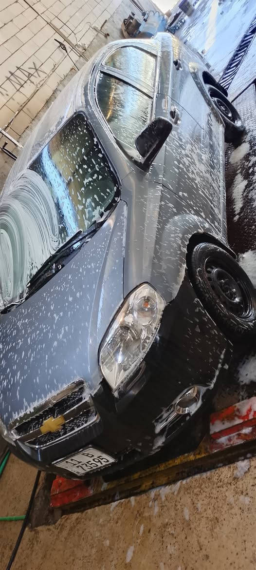 سلام عليكم افيو 2007خليجي مصبوغه حزام كير ومحرك خير من الله حداديه 60%كهربائيات كلهه شغاله تبريد تدفئه كله شغال 48وبيهه مجال قليل مكاني نجف ***********
