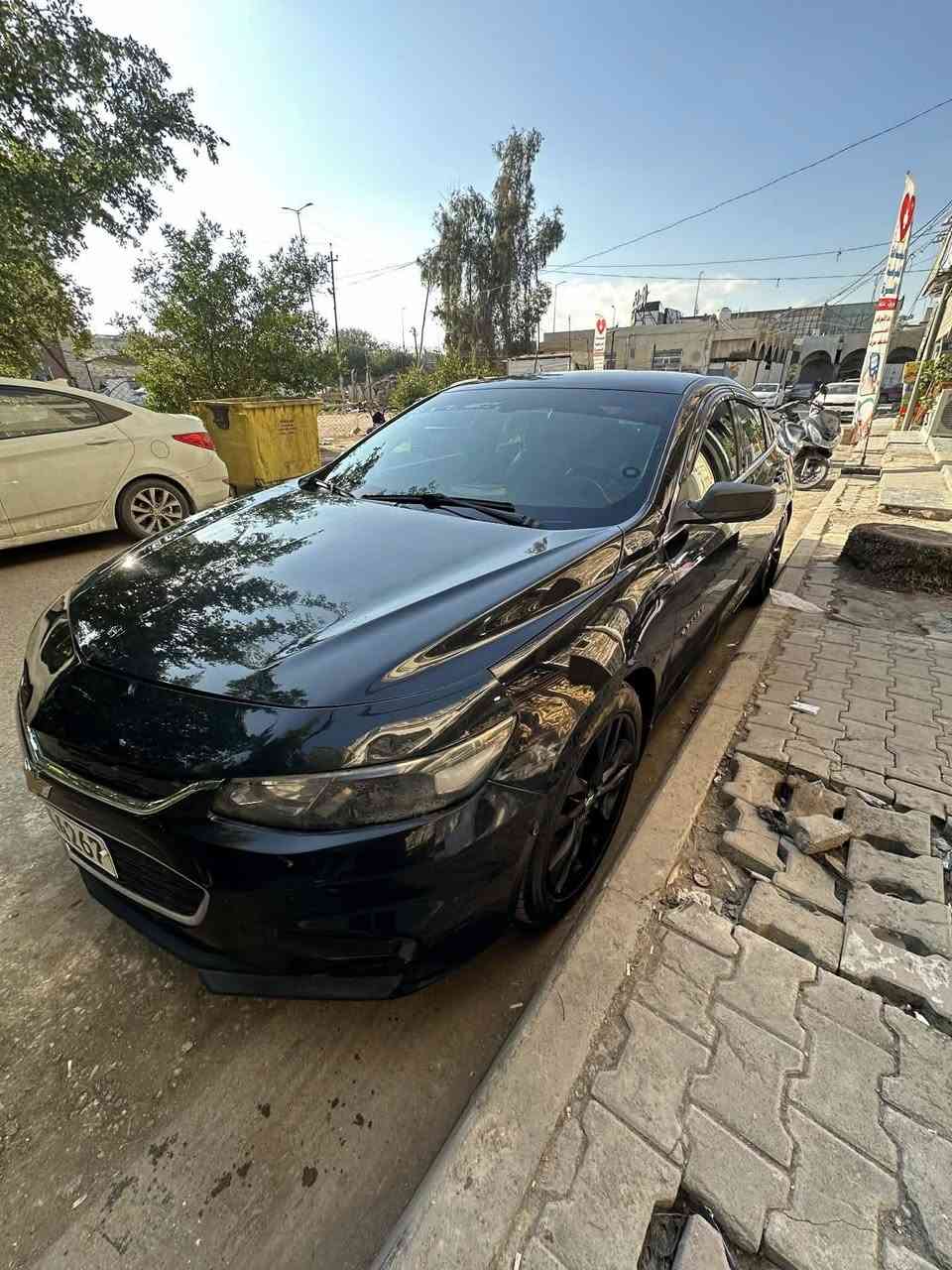 ماليبو 2016 فئة LT  لون اسود حادثها خفيف فقط بنيد بدون دواخل وبيها بارد بسيط مواصفات بصمة شاشة كبيرة لايت زنون 
وبقية مواصفات معروفة ويل برايمر حجم 19 كير ومحرك جدد برغي مامفتوح بيهن حدادية وتخم تاير تبريد ثلج جاهزة رقم اربيل باسمي سنويه جديده تحويل ثاني يوم السعر 95 ورقه وبيها مجال بسيط للاستفسار ***********
